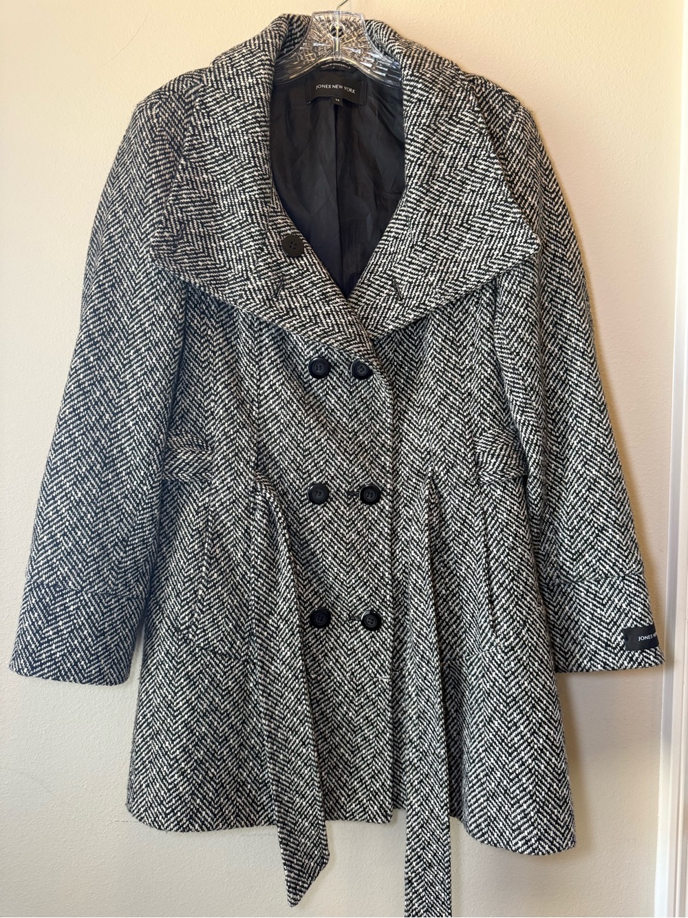 Jones NY Tweed Peacoat 14 Black White Herringbone Belted WoolBlend Coat Academia - Picture 2 of 16